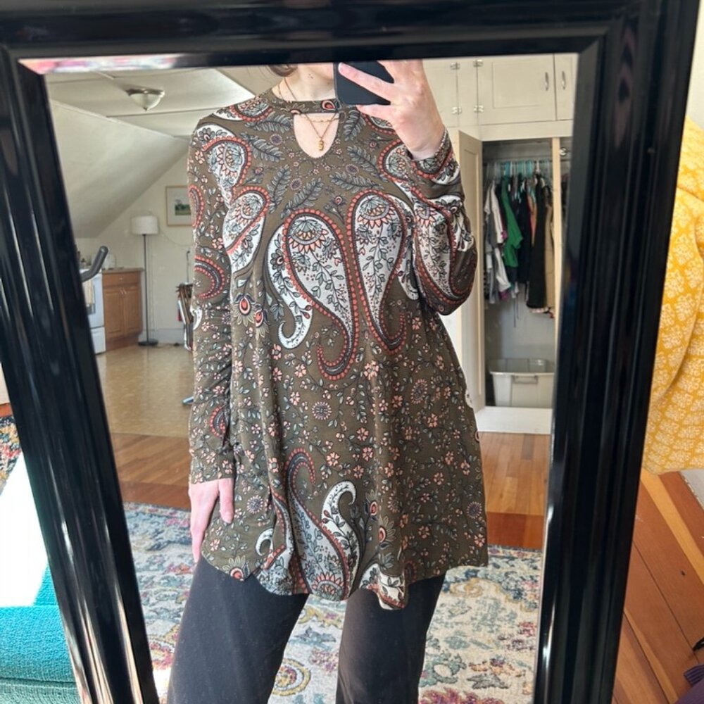 Y2K-core shirt-dress